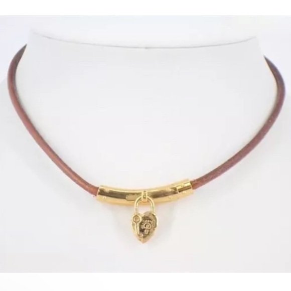 Hermes Jewelry - HERMES Vivilide Choker Cadena Padlock Gold Heart Charm Tan Leather Necklace
